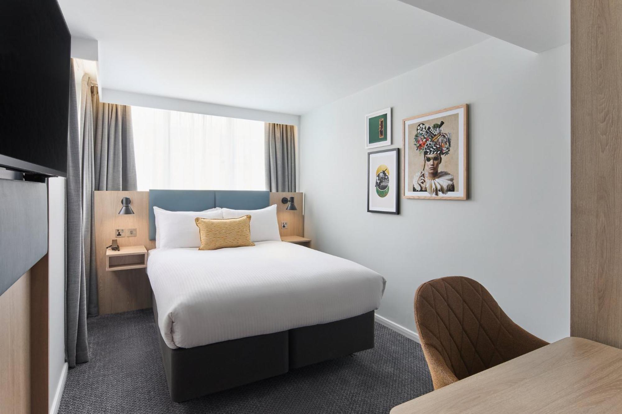 Standard Room,1772897297:JPEG